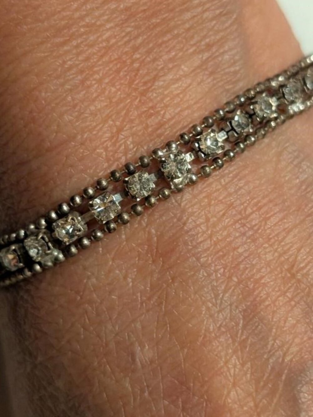 Nice Vintage Silver tone Bracelet with Clear Rhinestones Bracelet Double-Strand